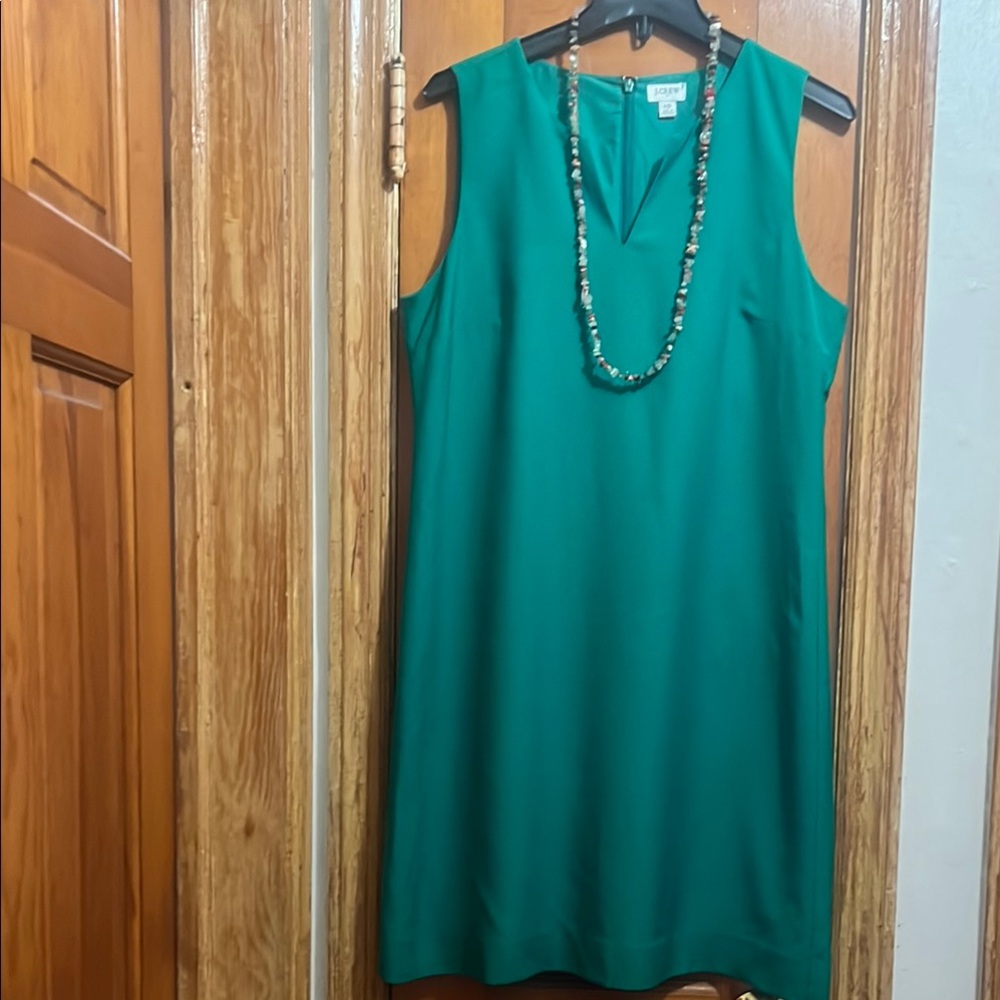 Green Sleeveless Dress